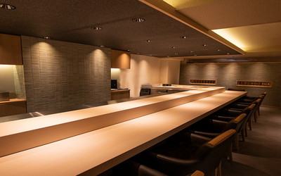 すし龍/スシタツの店内1