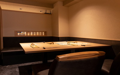 すし龍/スシタツの店内2