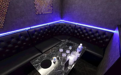 ROYAL Lounge/ロイヤルラウンジの店内3